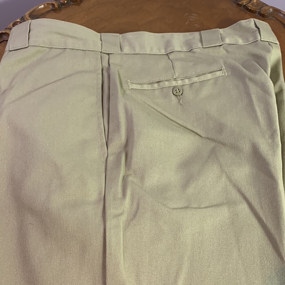 Dickie’s 874 original fit khakis - logo patch removed - Picture 5 of 10